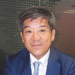 上野啓氏