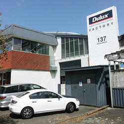 粉体塗料工場 粉体塗料工場