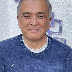 坪井邦夫氏