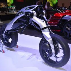 ヤマハ発動機「モトロイド ラムダ」 ヤマハ発動機「モトロイド ラムダ」