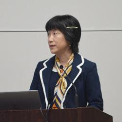 奥田章子氏