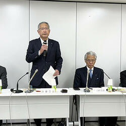 塗装業界の窮状を国に訴えた 塗装業界の窮状を国に訴えた